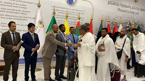 সৌদি আরবে পৌঁছেছে প্রথম হজ ফ্লাইট