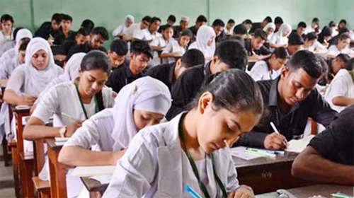 এসএসসি পরীক্ষার্থীদের সকাল সাড়ে ৮টায় কেন্দ্রে প্রবেশের নির্দেশ